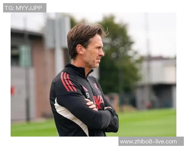 利物浦与曼城激战后球员与教练的精彩赛后采访回顾