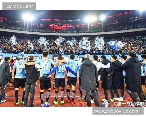 大连乙方迎战重庆斯威全力争胜展现球队实力与斗志